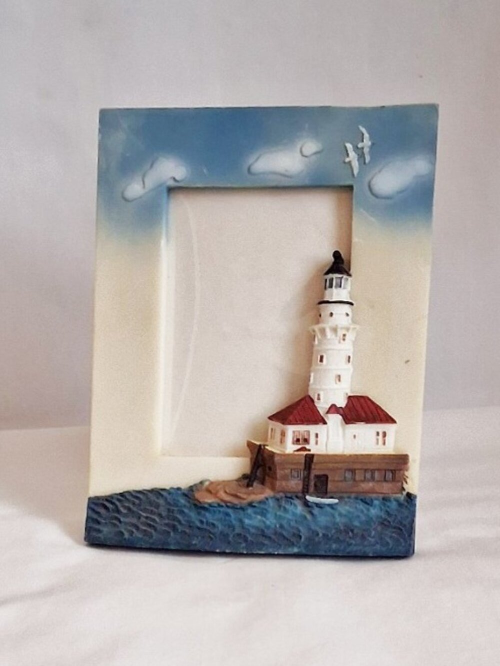 Lighthouse 3D Photo Frame – 8x6 Resin Composite Coastal Decor